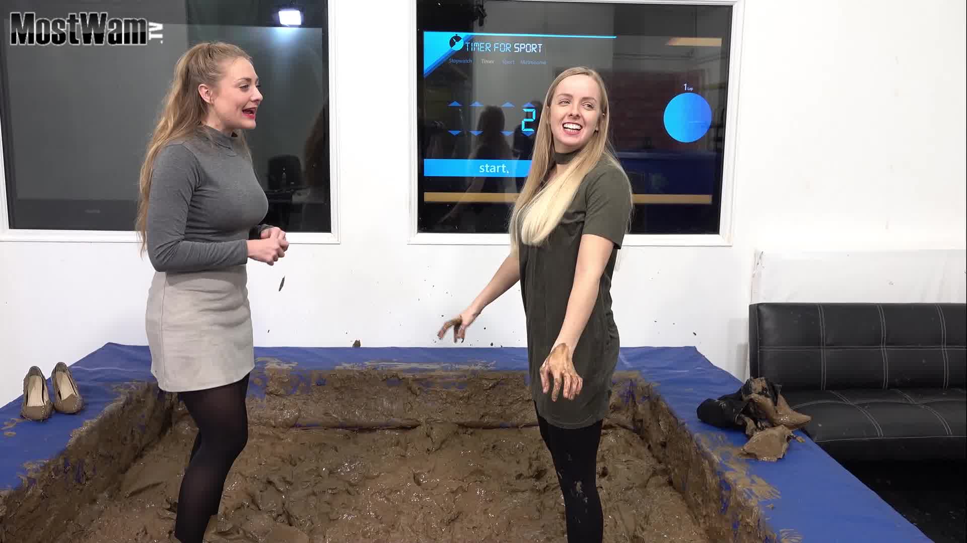 mud-wrestling-ep20-casey-and-cassie_main