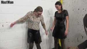 muddunk-episode-10-cassie-and-sky_24.jpg
