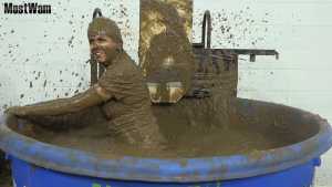 muddunk-episode-18-georgina-and-cassie_1