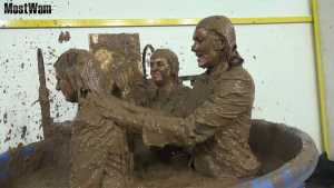 muddunk-episode-18-georgina-and-cassie_2