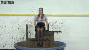 muddunk-episode-18-georgina-and-cassie_9