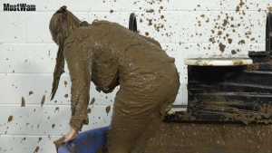 muddunk-episode-7-cassie_9.jpg