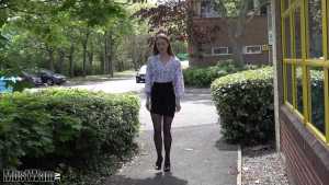 new-girl-zaras-interview_1.jpg