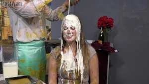 sloppy-soup-messy-restaurant-georgina-an